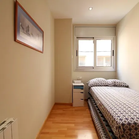 Nuria Apartment *